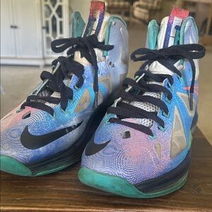 Nike Multicolor LeBron  High-Top Sneakers